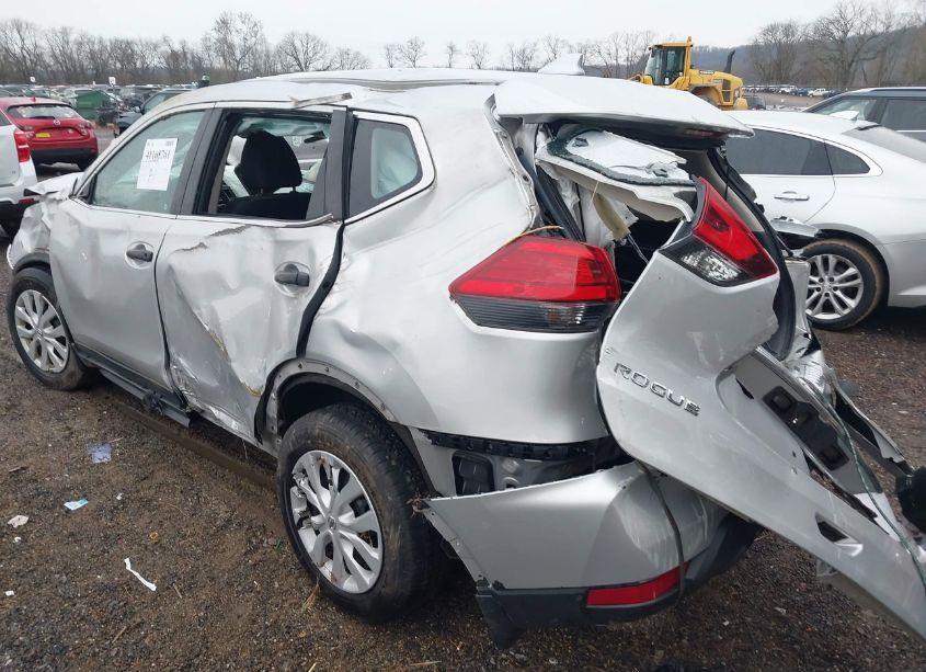 Photo 15 of 2017 Nissan Rogue S (VIN JN8AT2MV2HW263665)