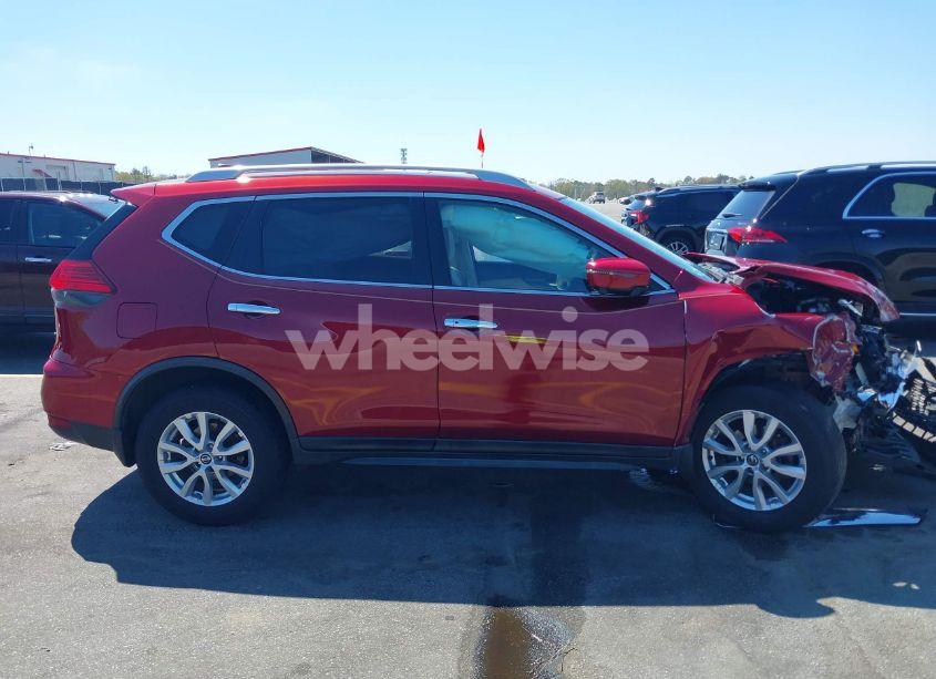Photo 13 of 2017 Nissan Rogue SV (VIN JN8AT2MV2HW265576)