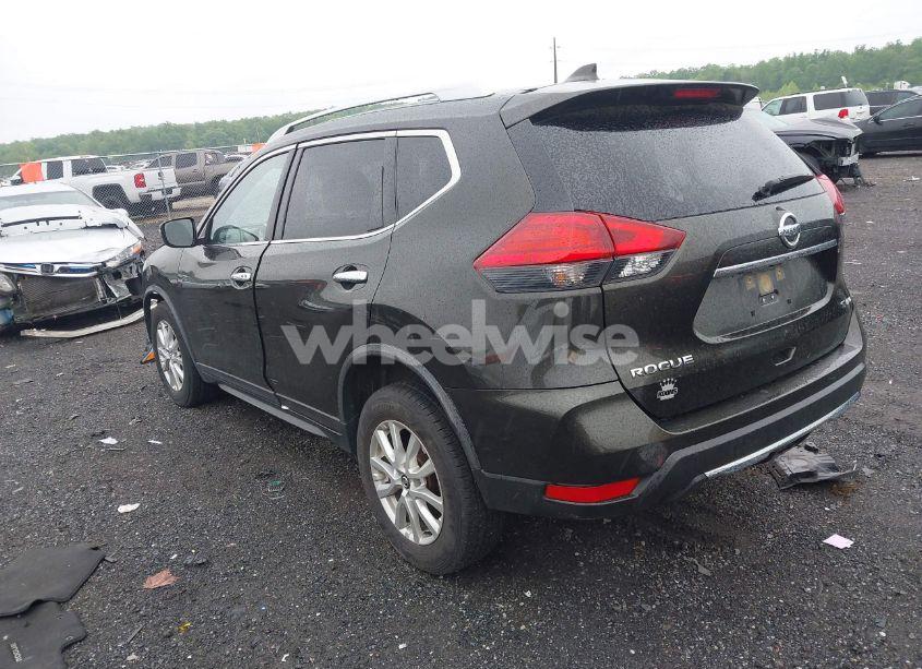 Photo 3 of 2017 Nissan Rogue SV (VIN JN8AT2MV2HW270440)