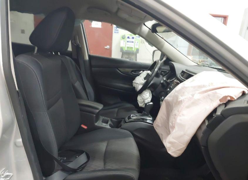 Photo 5 of 2017 Nissan Rogue SV (VIN JN8AT2MV2HW274021)