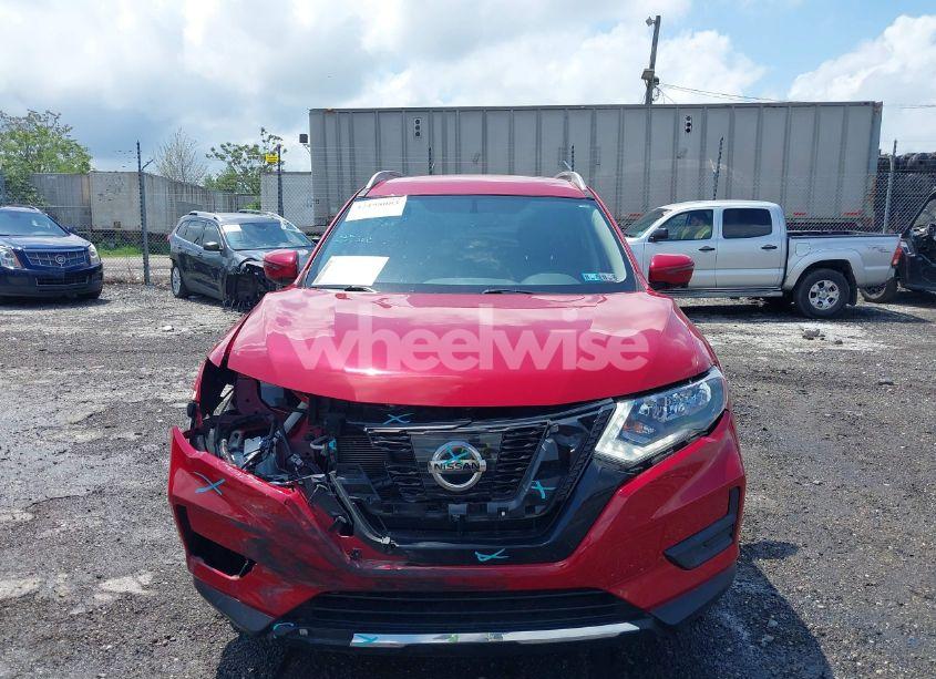 Photo 13 of 2017 Nissan Rogue SV (VIN JN8AT2MV2HW285388)