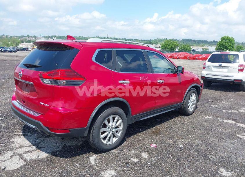 Photo 4 of 2017 Nissan Rogue SV (VIN JN8AT2MV2HW285388)