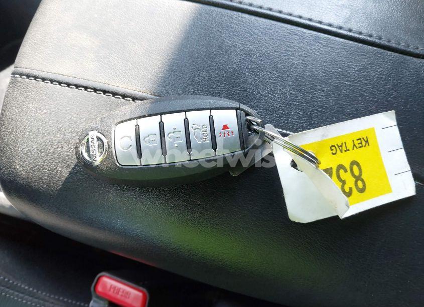 Photo 11 of 2018 Nissan Rogue SL (VIN JN8AT2MV2JW304530)