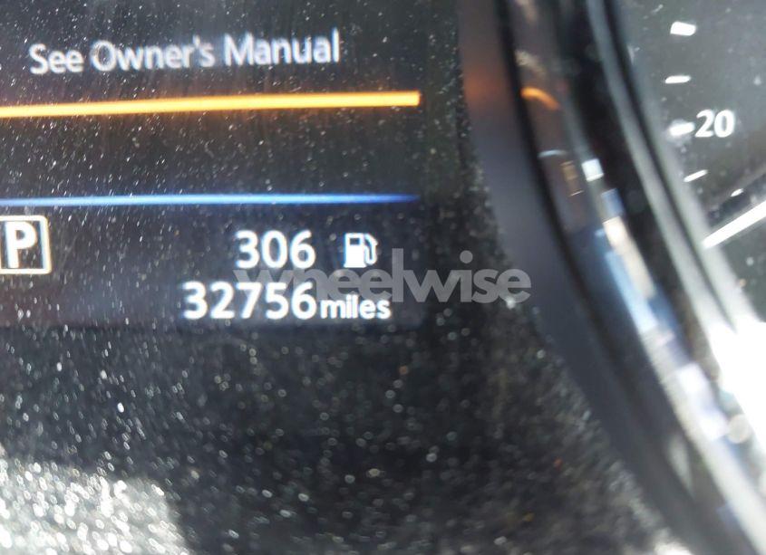 Photo 15 of 2018 Nissan Rogue SL (VIN JN8AT2MV2JW304530)