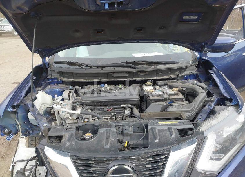 Photo 10 of 2018 Nissan Rogue SV (VIN JN8AT2MV2JW305810)