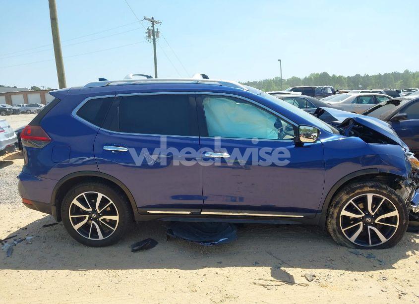 Photo 13 of 2018 Nissan Rogue SL (VIN JN8AT2MV2JW348320)