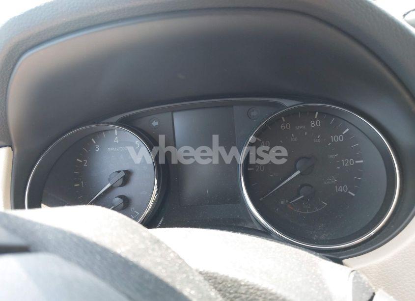 Photo 15 of 2018 Nissan Rogue SL (VIN JN8AT2MV2JW348320)