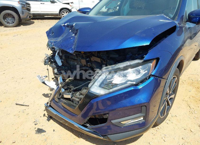 Photo 6 of 2018 Nissan Rogue SL (VIN JN8AT2MV2JW348320)