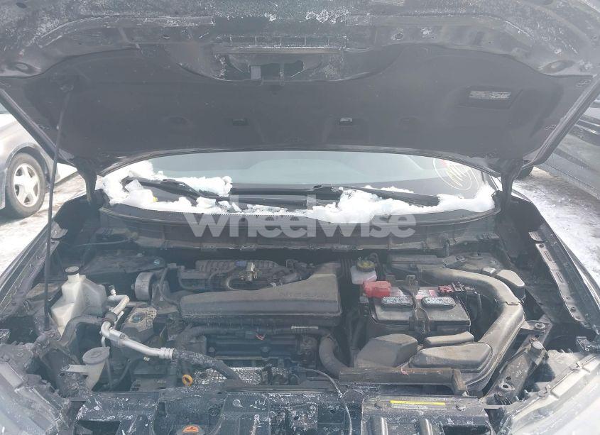 Photo 10 of 2019 Nissan Rogue SV (VIN JN8AT2MV2KW380041)