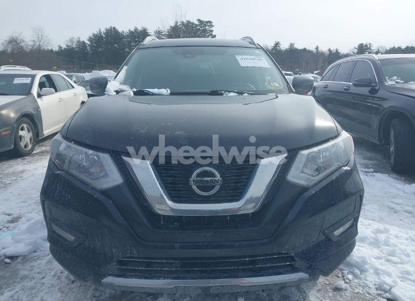 Photo 12 of 2019 Nissan Rogue SV (VIN JN8AT2MV2KW380041)