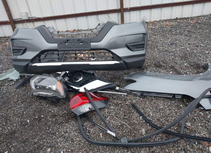 Photo 12 of 2019 Nissan Rogue SV (VIN JN8AT2MV2KW391119)