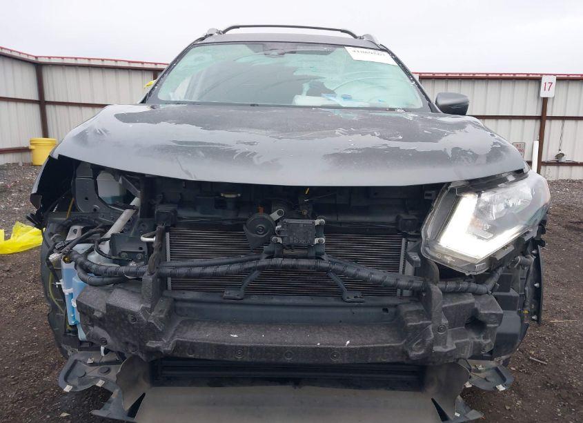 Photo 13 of 2019 Nissan Rogue SV (VIN JN8AT2MV2KW391119)