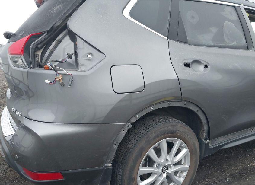 Photo 19 of 2019 Nissan Rogue SV (VIN JN8AT2MV2KW391119)