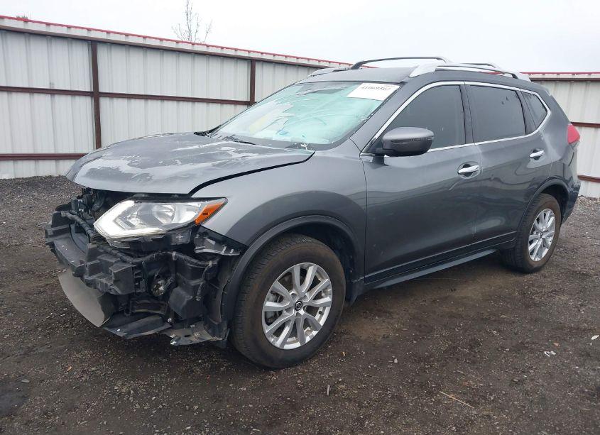 Photo 2 of 2019 Nissan Rogue SV (VIN JN8AT2MV2KW391119)