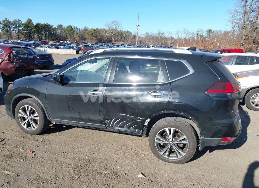 Photo 14 of 2019 Nissan Rogue SV (VIN JN8AT2MV2KW395297)