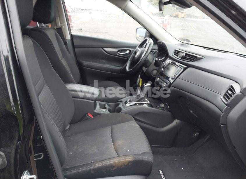 Photo 5 of 2020 Nissan Rogue SV INTELLIGENT AWD (VIN JN8AT2MV2LW110681)