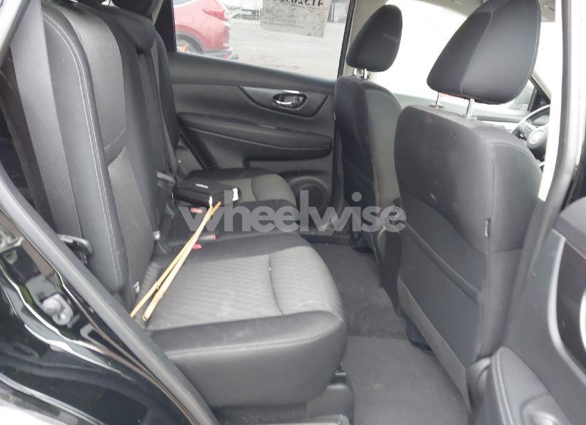 Photo 8 of 2020 Nissan Rogue SV INTELLIGENT AWD (VIN JN8AT2MV2LW110681)