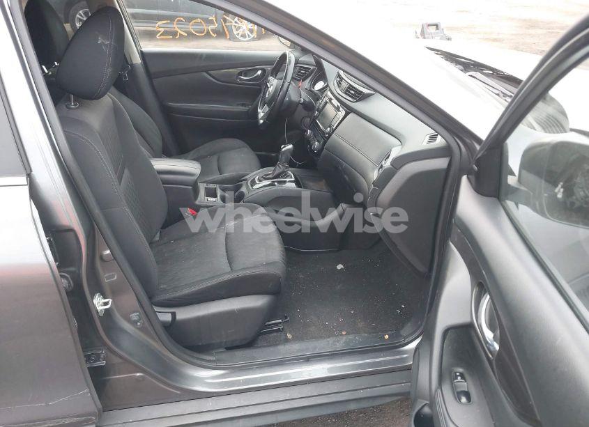 Photo 5 of 2020 Nissan Rogue SV INTELLIGENT AWD (VIN JN8AT2MV2LW117632)