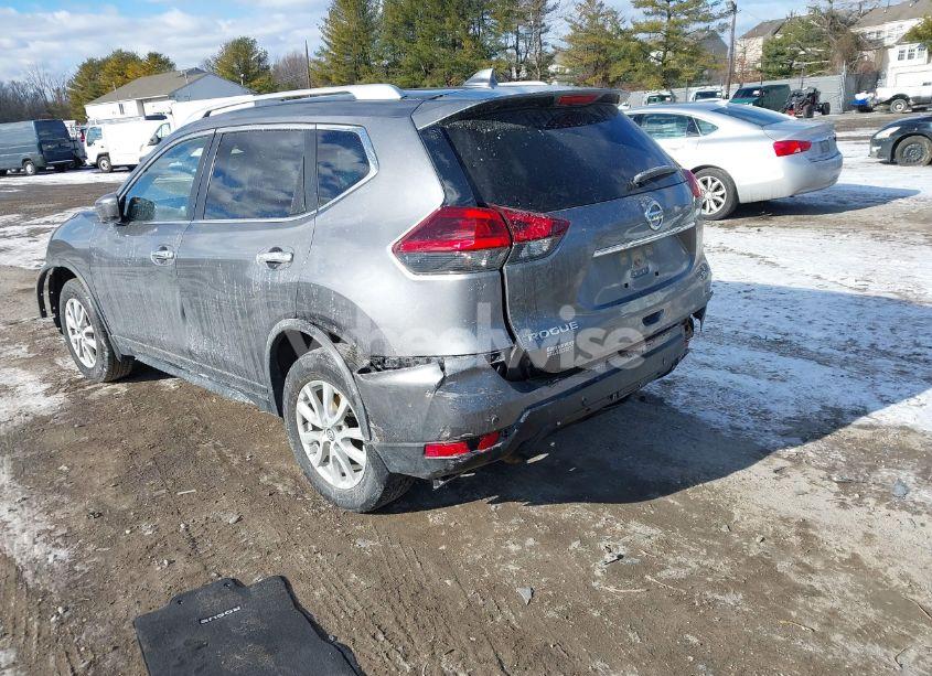 Photo 3 of 2020 Nissan Rogue SV INTELLIGENT AWD (VIN JN8AT2MV2LW120837)