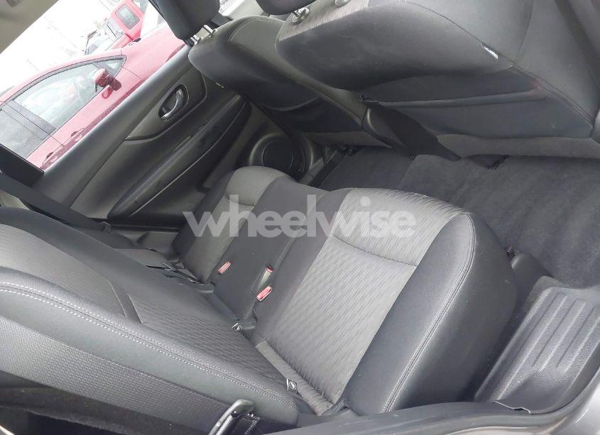 Photo 8 of 2020 Nissan Rogue SV INTELLIGENT AWD (VIN JN8AT2MV2LW135533)