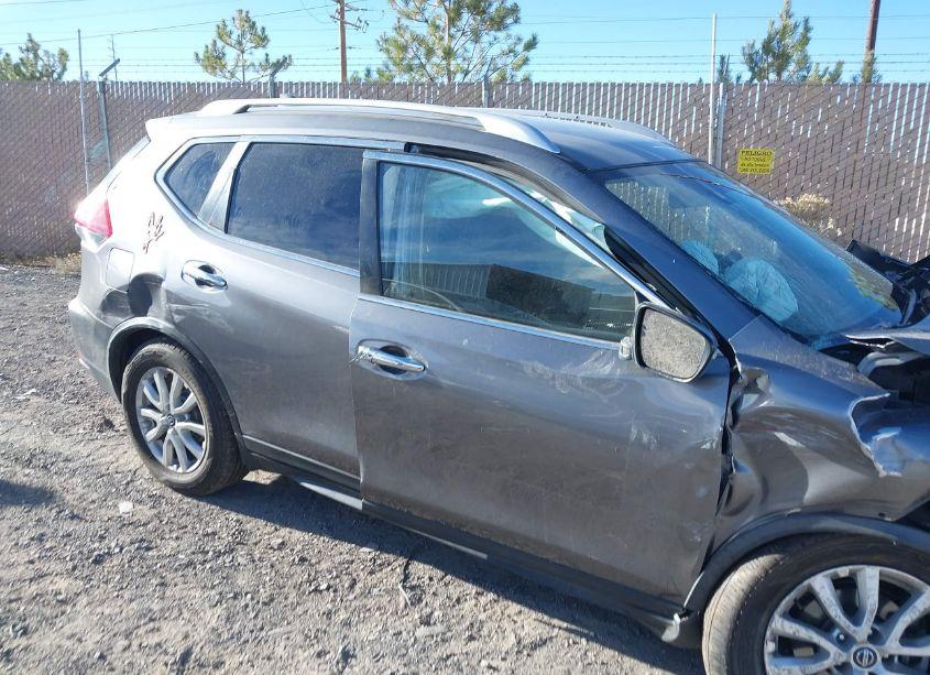 Photo 14 of 2020 Nissan Rogue SV INTELLIGENT AWD (VIN JN8AT2MV2LW138982)