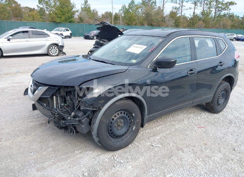 Photo 2 of 2016 Nissan Rogue S (VIN JN8AT2MV3GW136731)