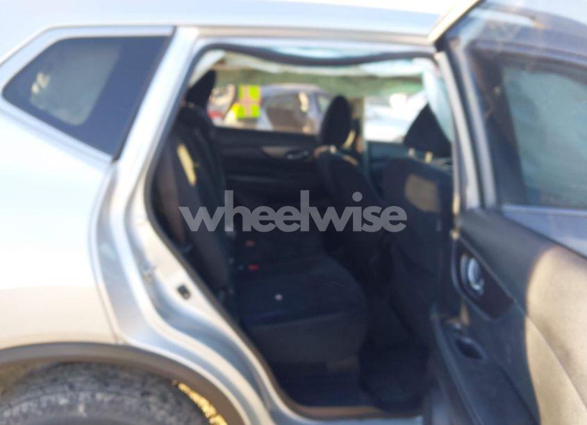 Photo 8 of 2016 Nissan Rogue S/SL/SV (VIN JN8AT2MV3GW152038)