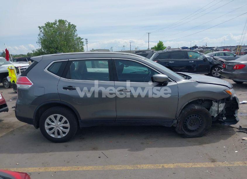 Photo 13 of 2016 Nissan Rogue S (VIN JN8AT2MV3GW153917)
