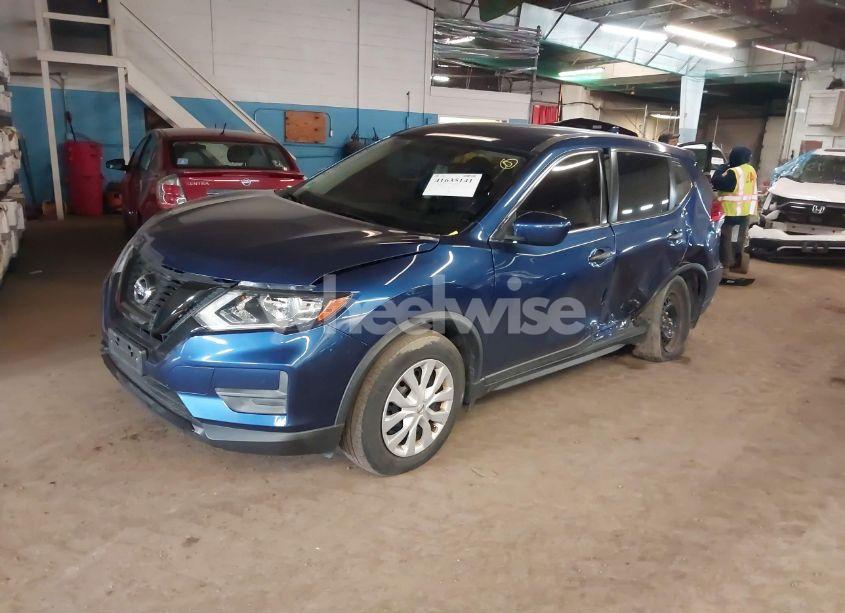 Photo 2 of 2017 Nissan Rogue S (VIN JN8AT2MV3HW000259)