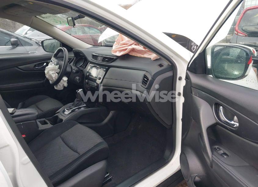 Photo 5 of 2017 Nissan Rogue S (VIN JN8AT2MV3HW003176)