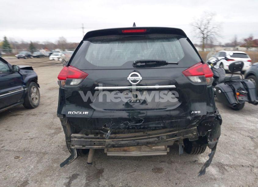 Photo 17 of 2017 Nissan Rogue S (VIN JN8AT2MV3HW013366)