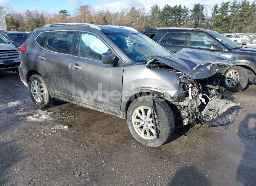 2017 Nissan Rogue SV (VIN JN8AT2MV3HW023167) main photo