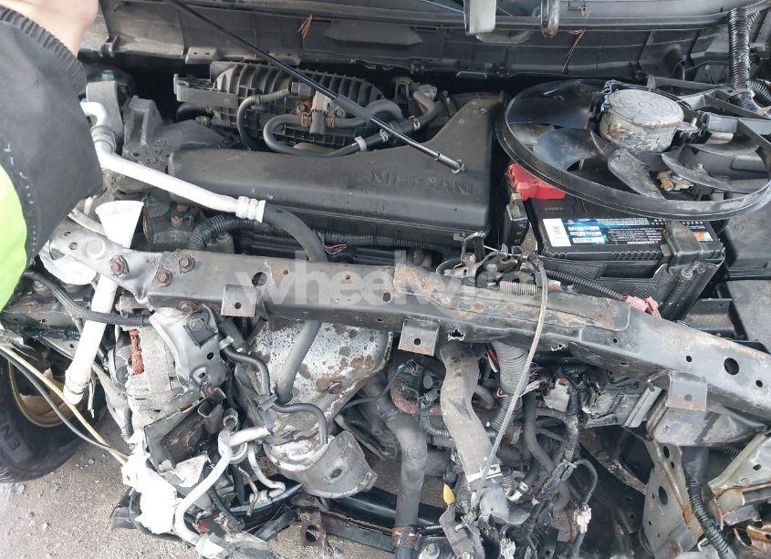 Photo 10 of 2017 Nissan Rogue SV (VIN JN8AT2MV3HW023167)