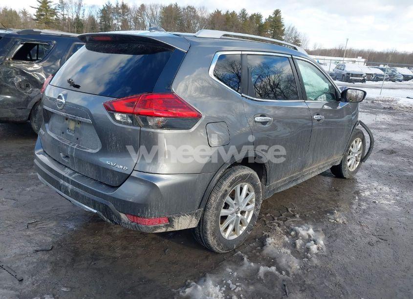 Photo 4 of 2017 Nissan Rogue SV (VIN JN8AT2MV3HW023167)