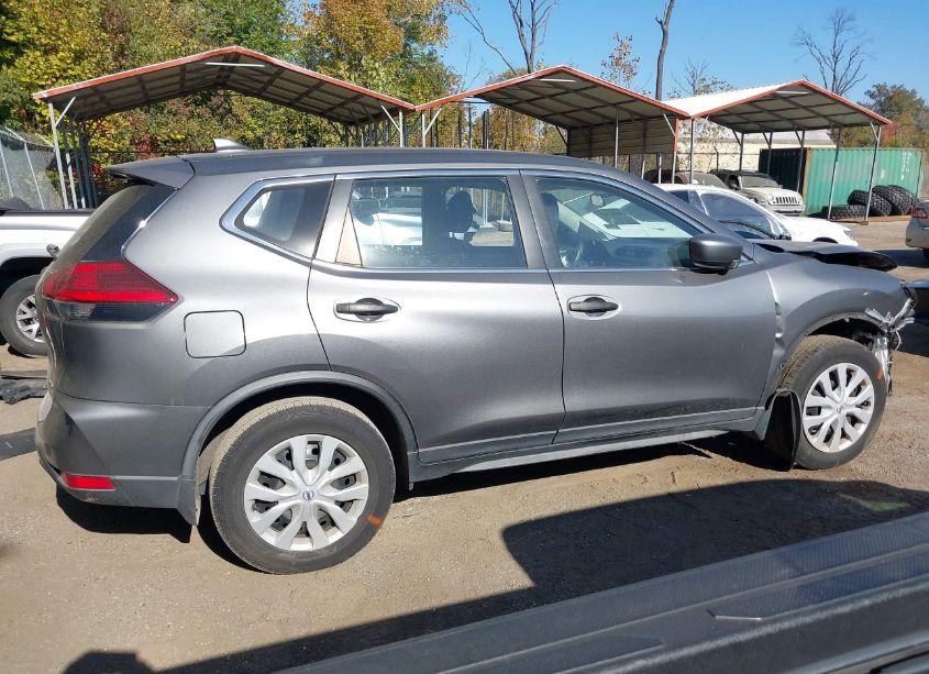 Photo 12 of 2017 Nissan Rogue S (VIN JN8AT2MV3HW025162)