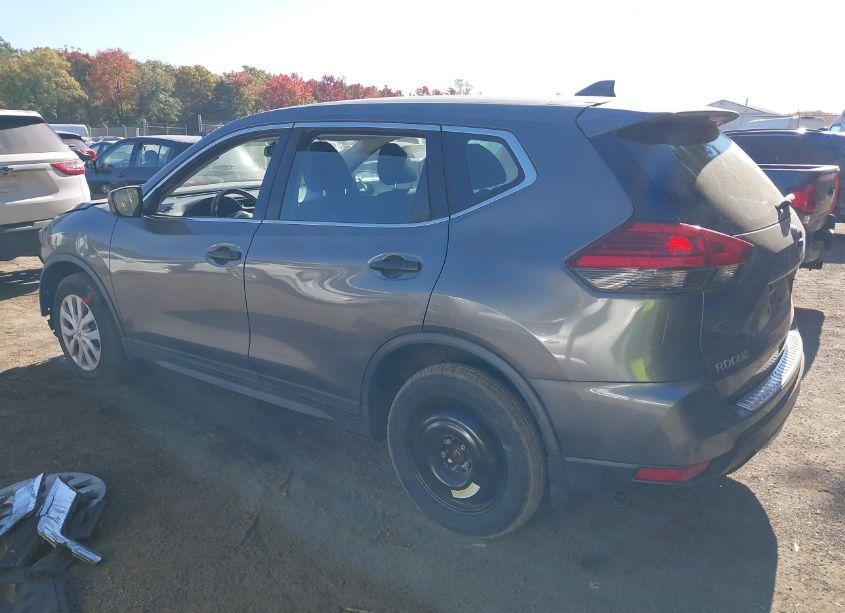 Photo 3 of 2017 Nissan Rogue S (VIN JN8AT2MV3HW025162)