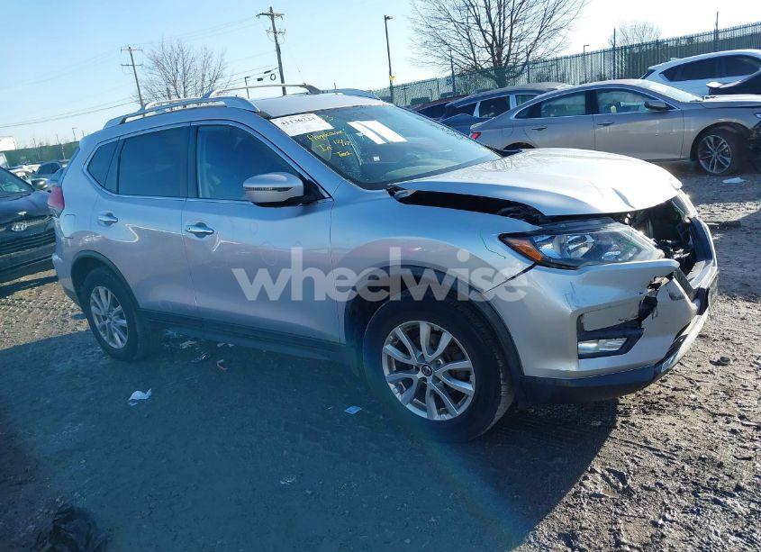 2017 Nissan Rogue SV (VIN JN8AT2MV3HW254859) main photo