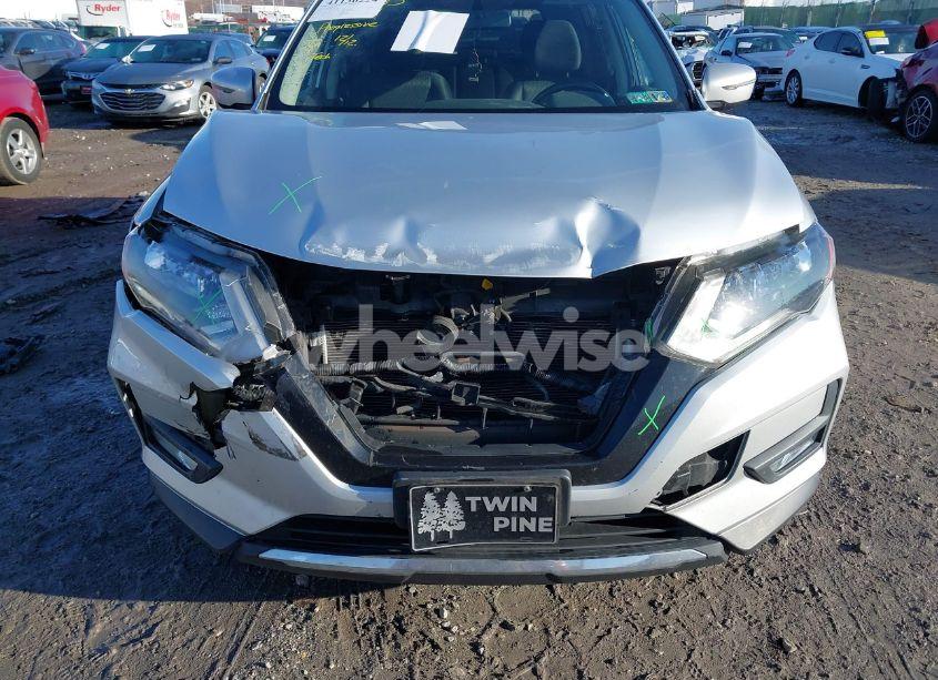 Photo 12 of 2017 Nissan Rogue SV (VIN JN8AT2MV3HW254859)