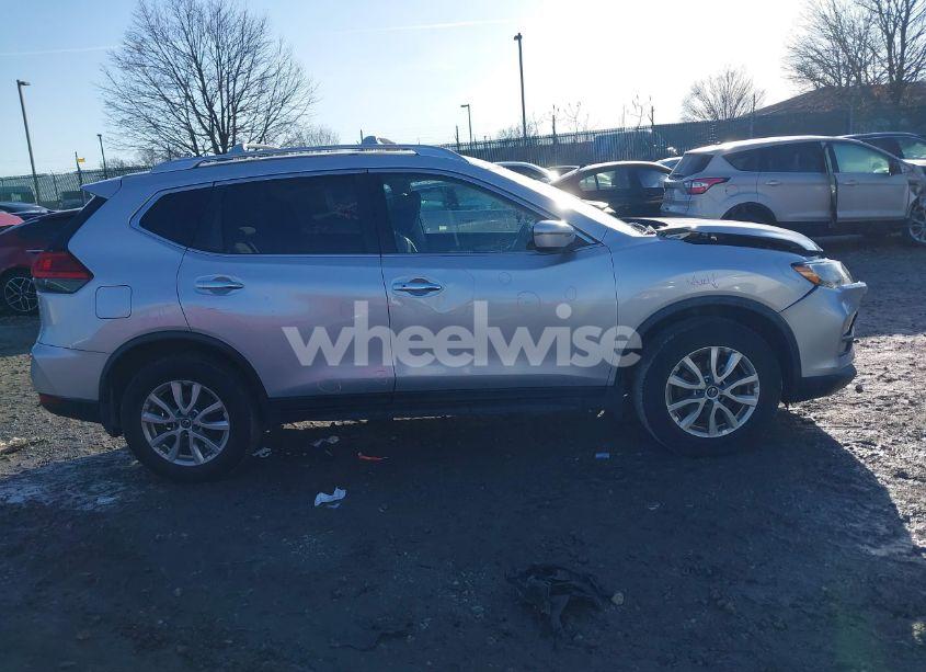 Photo 13 of 2017 Nissan Rogue SV (VIN JN8AT2MV3HW254859)