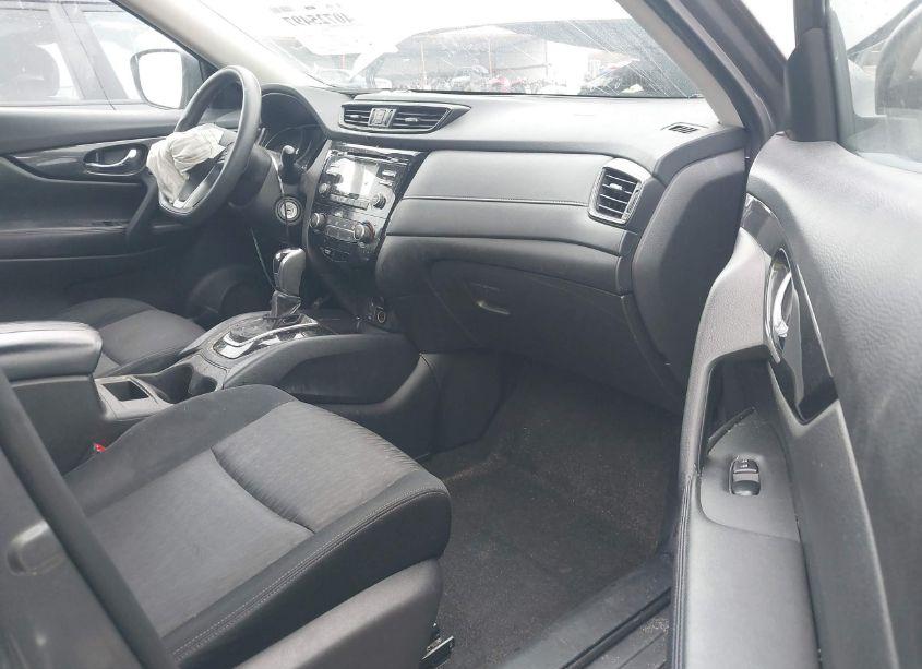 Photo 5 of 2017 Nissan Rogue S (VIN JN8AT2MV3HW264114)