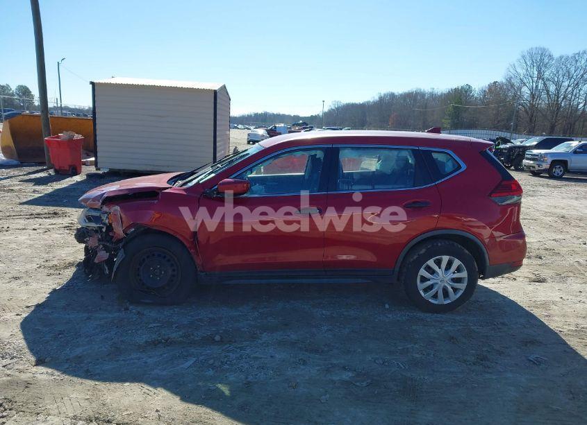 Photo 13 of 2017 Nissan Rogue S (VIN JN8AT2MV3HW266946)