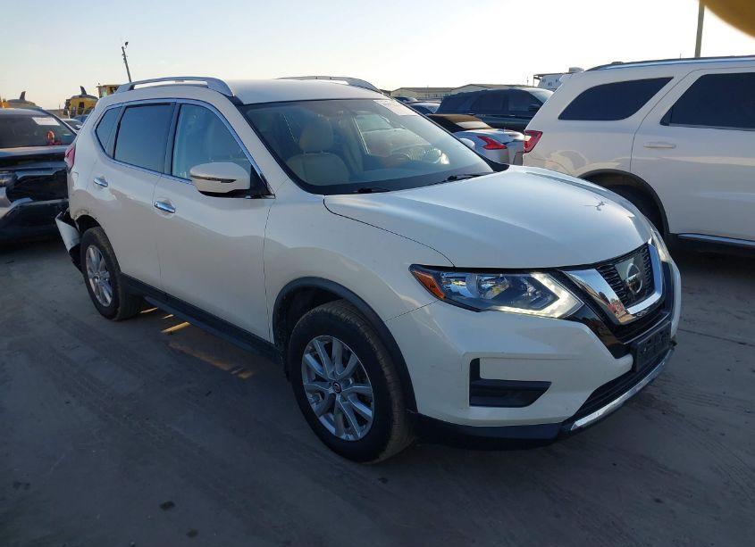 2017 Nissan Rogue SV (VIN JN8AT2MV3HW273721) main photo