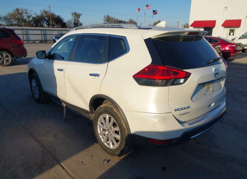 Photo 3 of 2017 Nissan Rogue SV (VIN JN8AT2MV3HW273721)