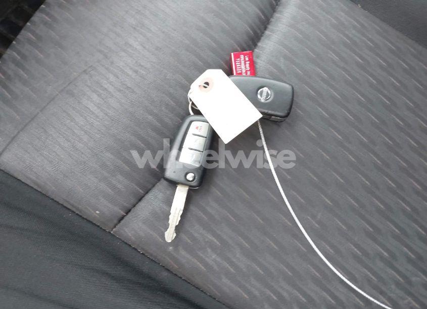 Photo 11 of 2017 Nissan Rogue S (VIN JN8AT2MV3HW276506)