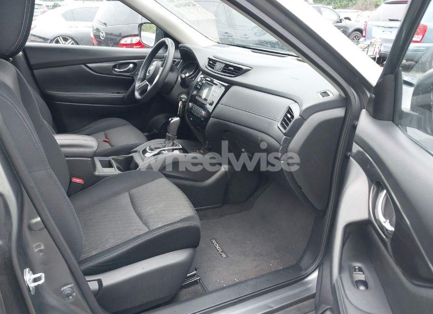 Photo 5 of 2017 Nissan Rogue S (VIN JN8AT2MV3HW276506)