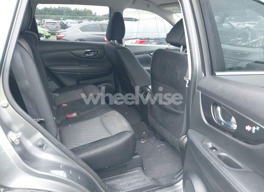 Photo 8 of 2017 Nissan Rogue S (VIN JN8AT2MV3HW276506)