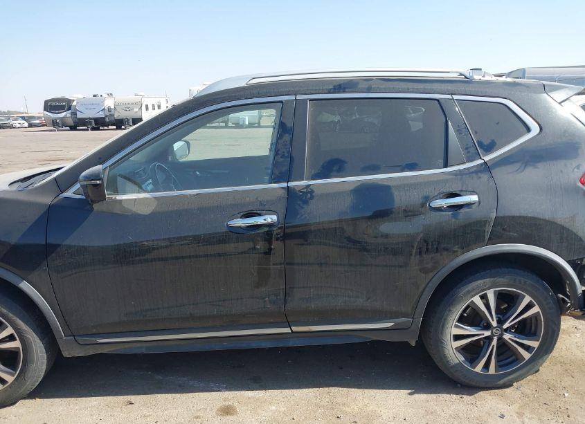 Photo 14 of 2018 Nissan Rogue SL (VIN JN8AT2MV3JW318226)