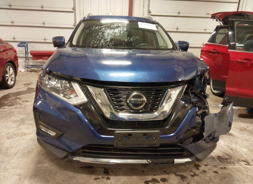 Photo 13 of 2018 Nissan Rogue SL (VIN JN8AT2MV3JW319425)