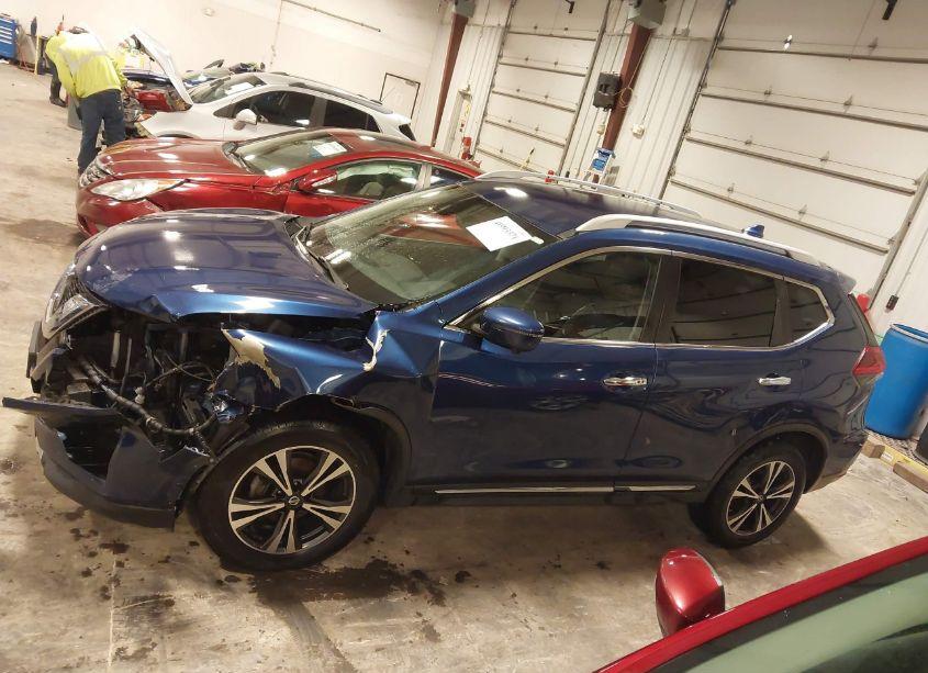 Photo 15 of 2018 Nissan Rogue SL (VIN JN8AT2MV3JW319425)