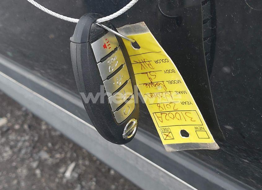 Photo 11 of 2018 Nissan Rogue SL (VIN JN8AT2MV3JW326066)